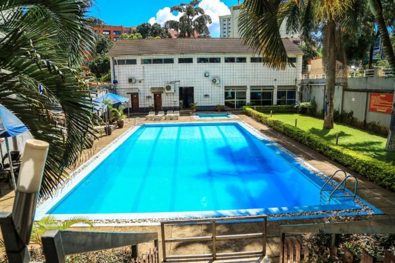 Hillview Apartments