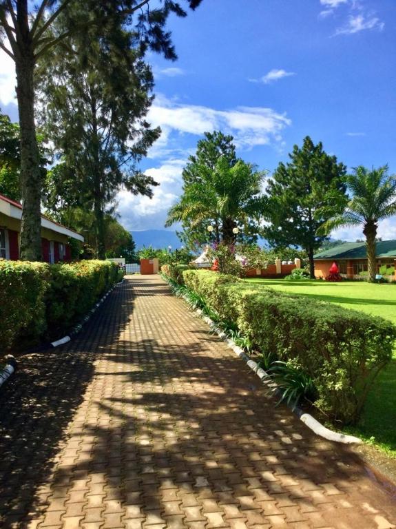 ATACO Country Resort – Fort portal