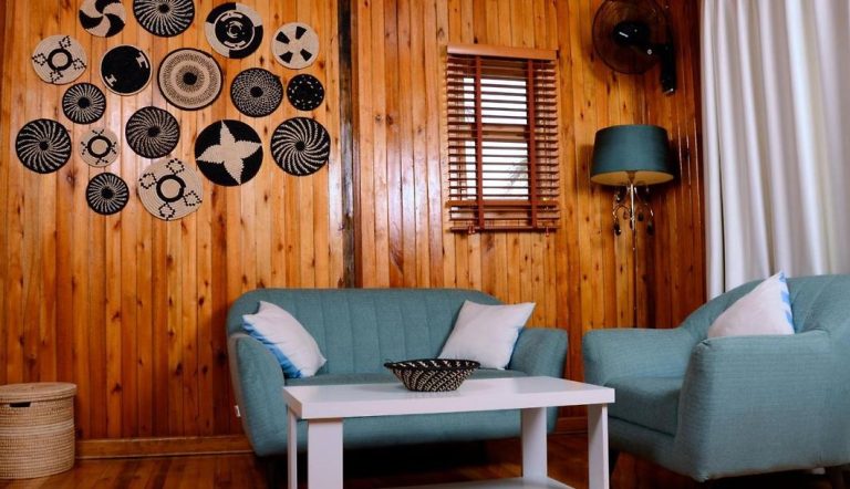 Hotel Pelican Lodge & Marina Entebbe