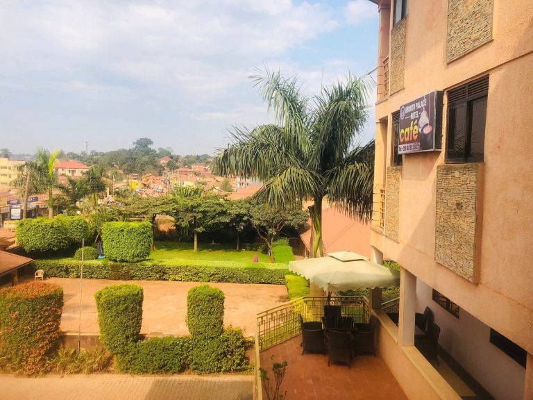 Ubuntu Palace Hotel