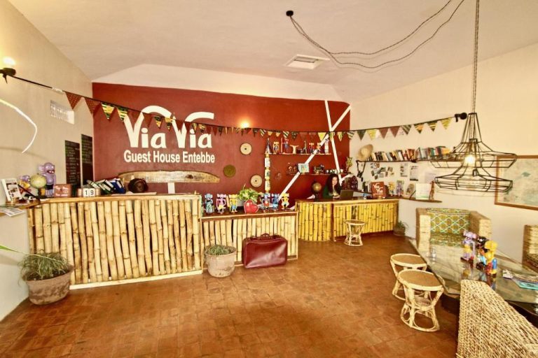 ViaVia Entebbe | Hotel, Bar & Restaurant