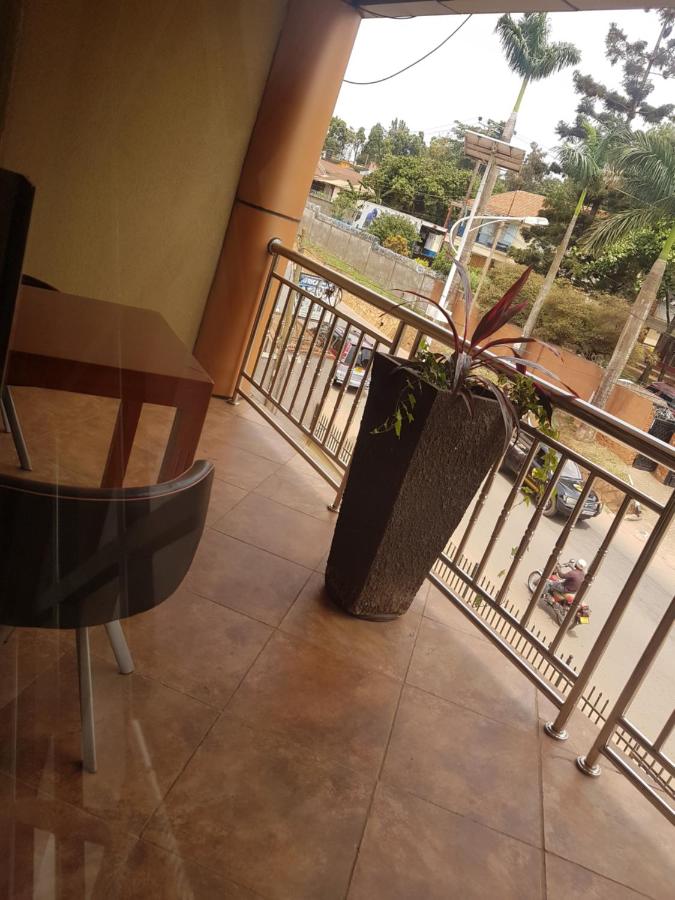 Delta Suites