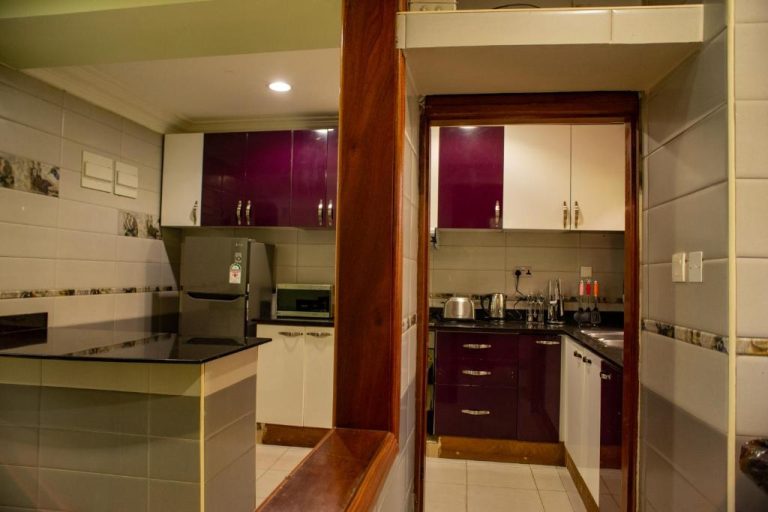 Dina Apartments, Kampala