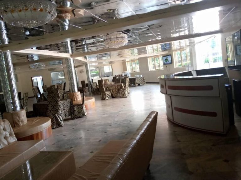 Hawaii Resort, Entebbe