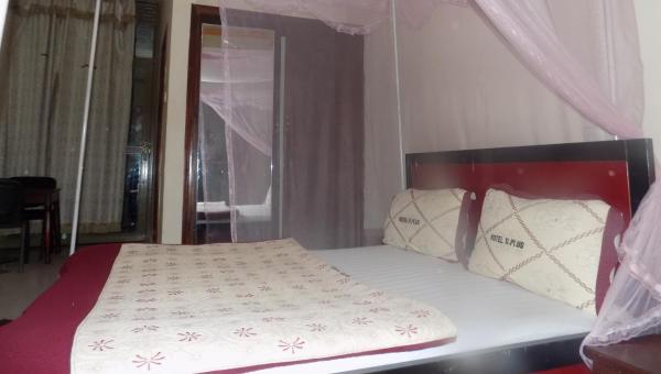 Hotel B plus, Mbarara