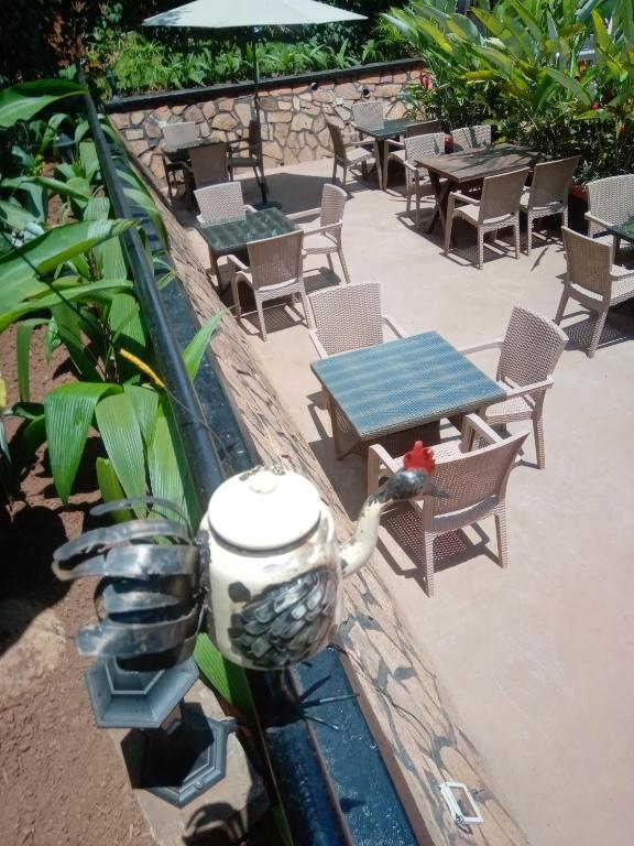Mahali Guesthouse, Makindye Hill