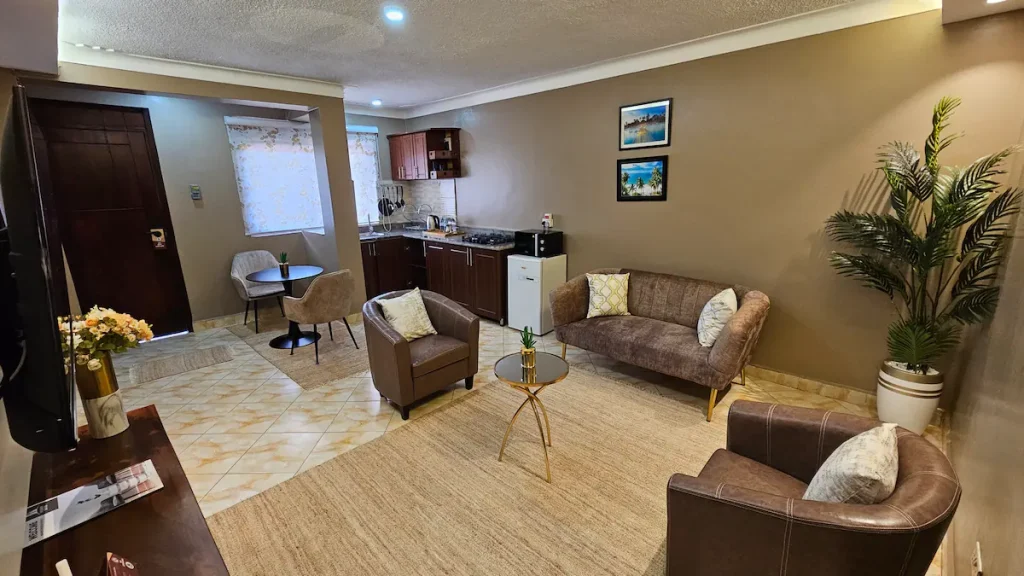 Premier Suites, Kyanja