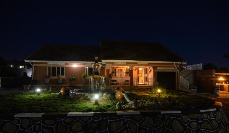Lake Victoria Country Home, Entebbe