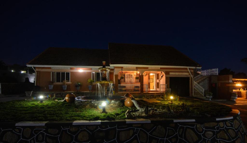 Lake Victoria Country Home, Entebbe