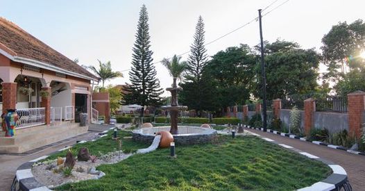 Lake Victoria Country Home, Entebbe