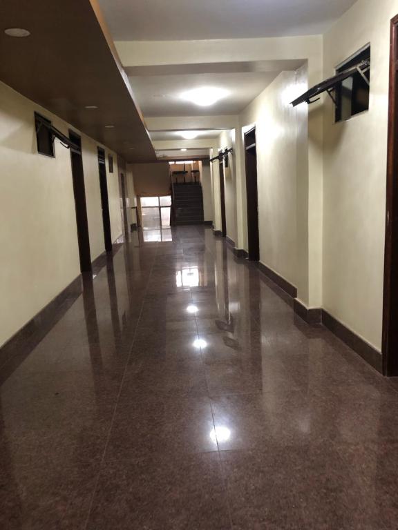Royal Complex hotel apartments, Kampala