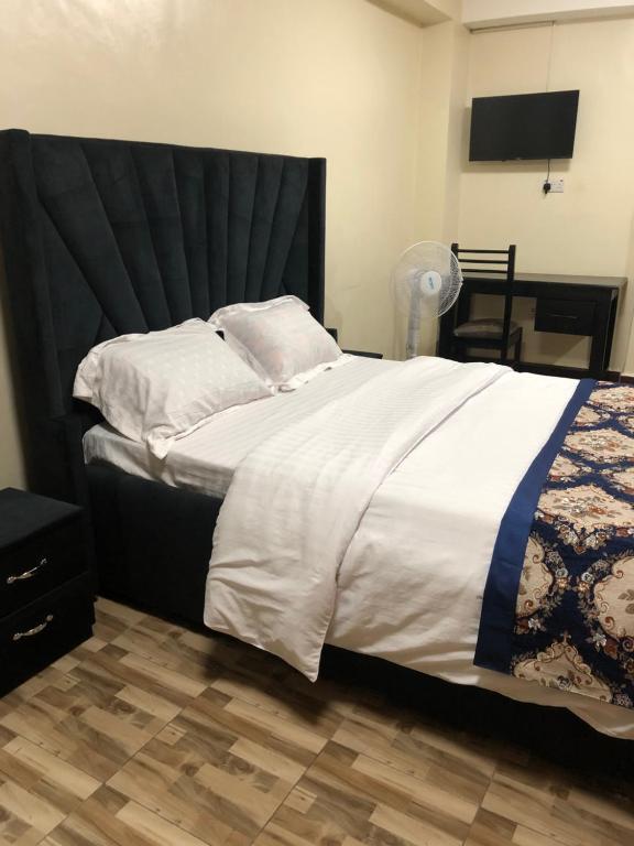 Royal Complex hotel apartments, Kampala