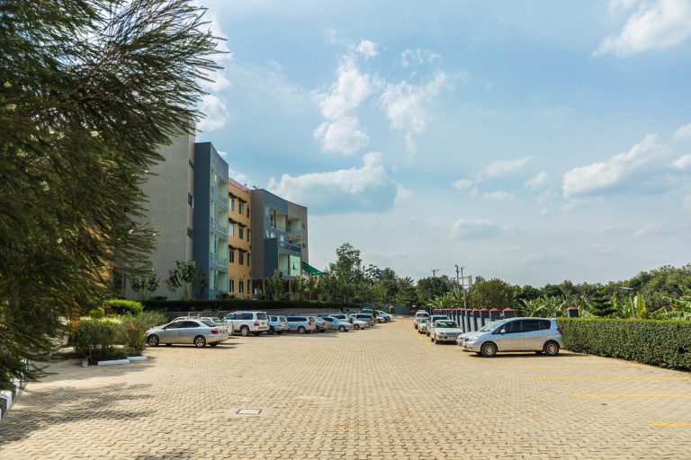 Ekhaya Crescent Hotel, Mbarara