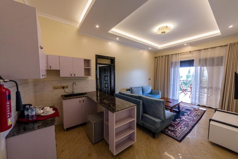Las Vegas Garden Hotel, Mbarara