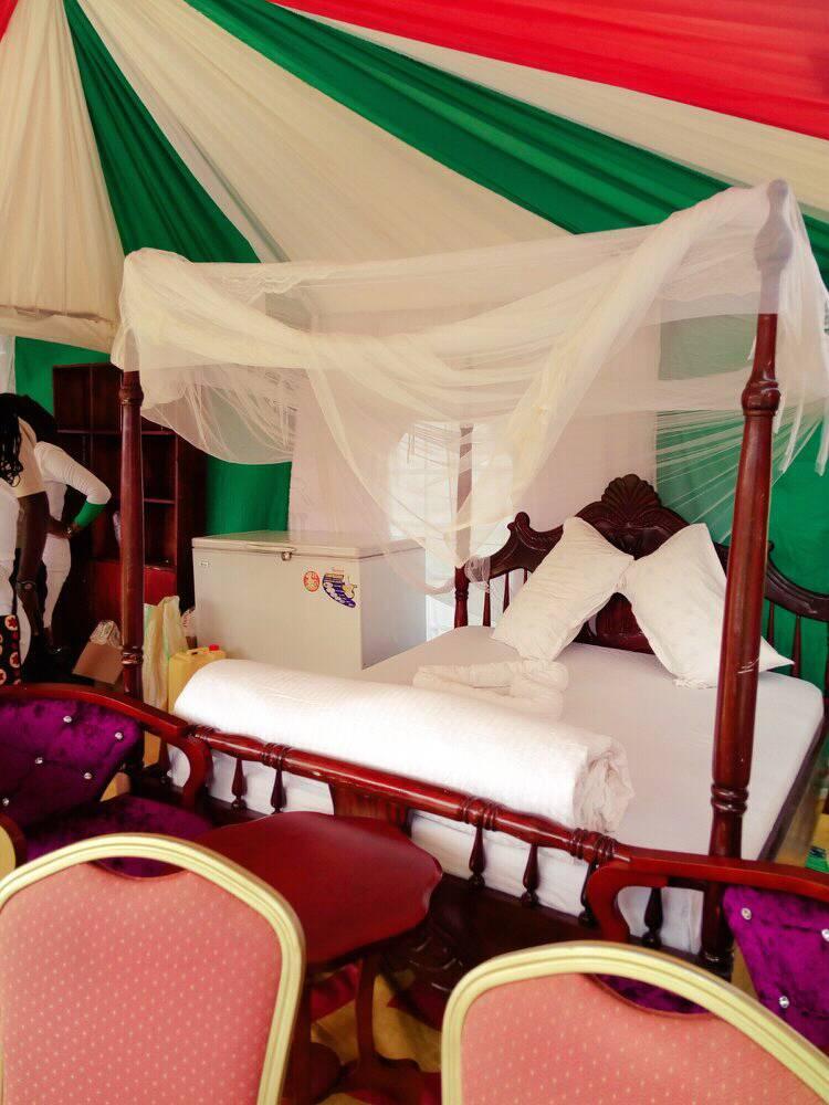Star Royal Motel, Kampala