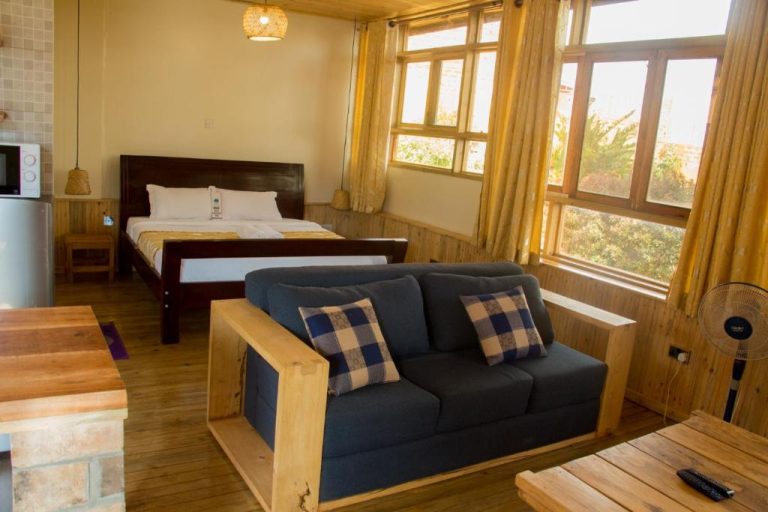 Nile Front Cottages – Deluxe King Room
