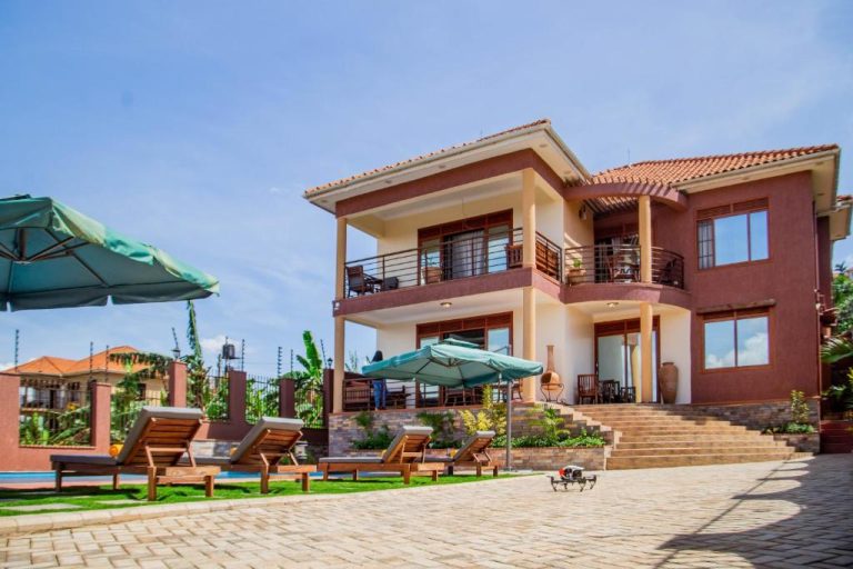 Savannah Suites Limited