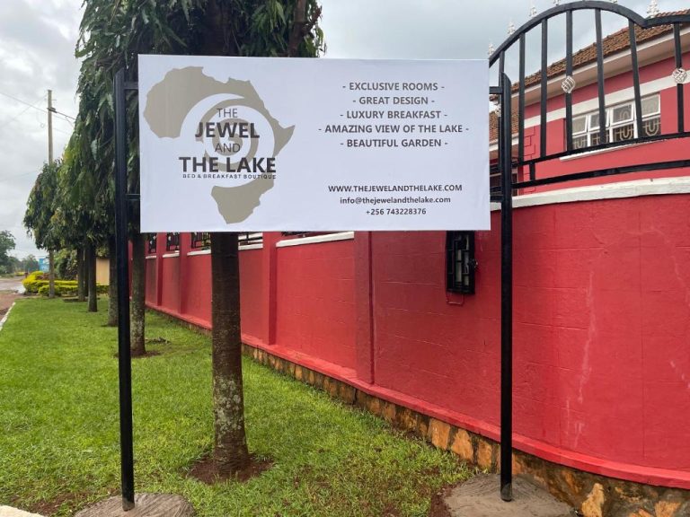 The Jewel And The Lake