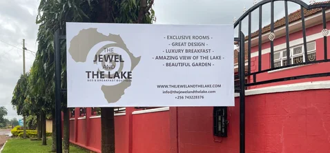 The Jewel And The Lake
