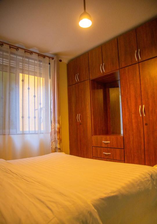 Keisha Luxury Furnished Apartment Bukoto