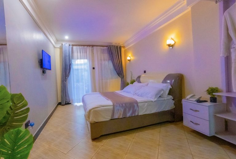Ruby Haven, Kampala