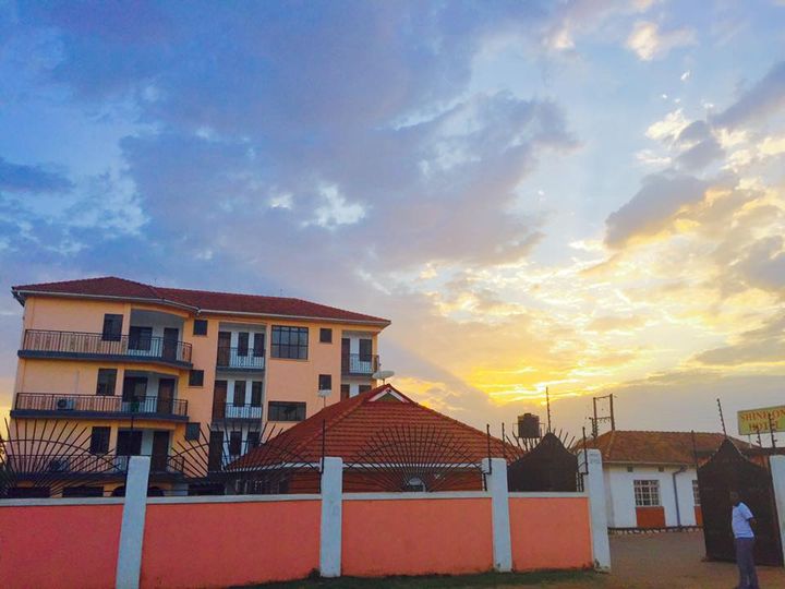 Shine-On Hotel, Mbale