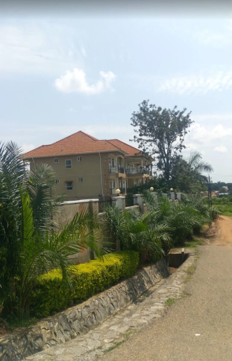 Rosevilla Hotel