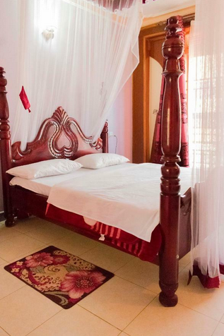 Tick Emporium Hotel Mbarara