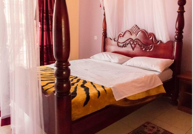 Tick Emporium Hotel Mbarara