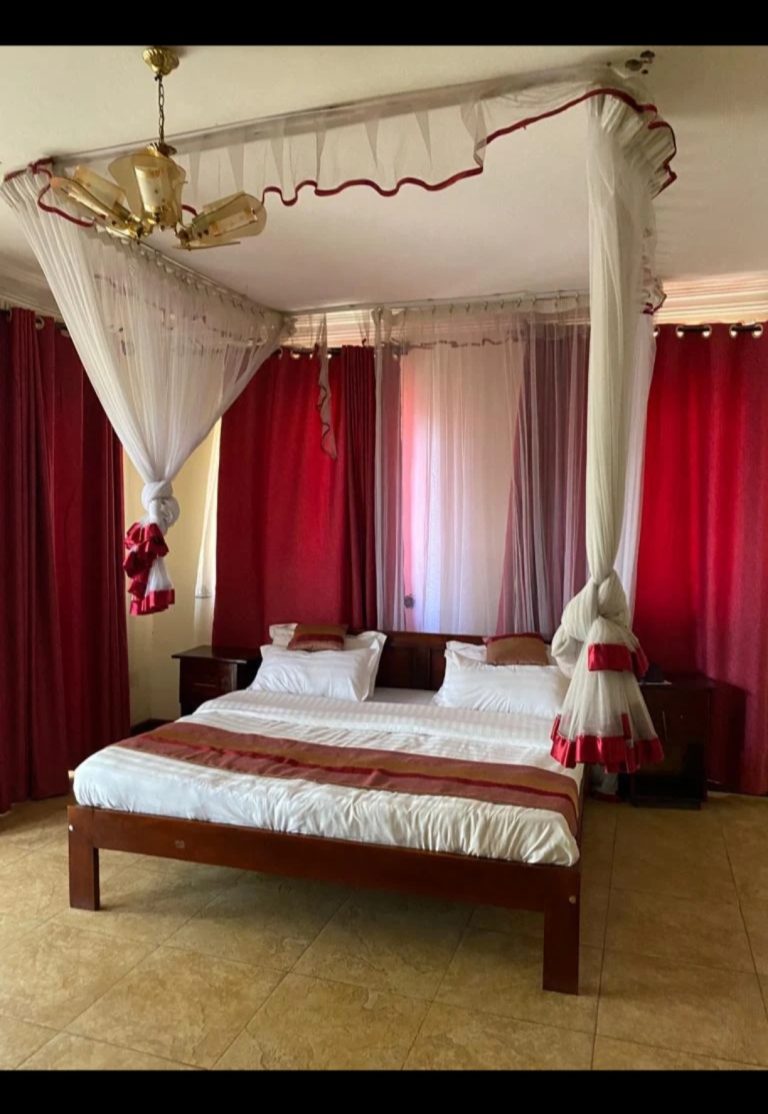Flamingo Guest House Muyenga