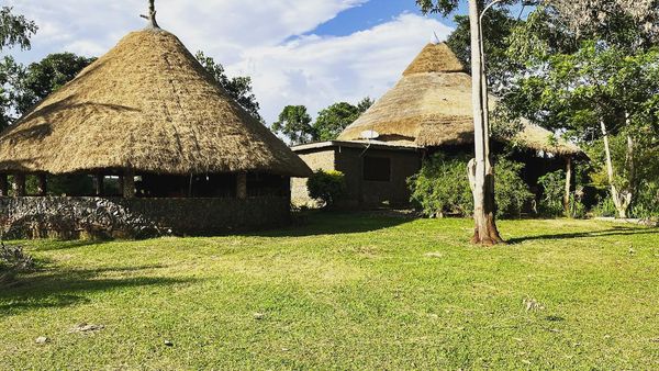 Eden Rock Resorts, Bujjagali