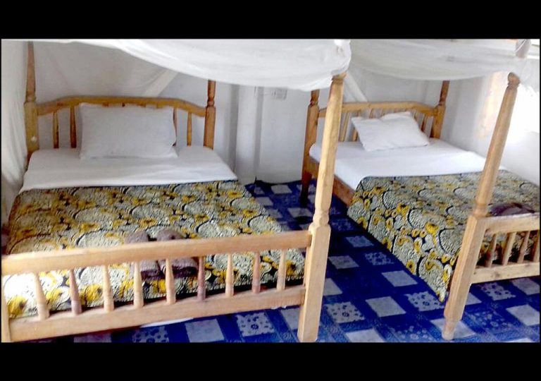 Kasenyi Lake Retreat Lodge & Campsite