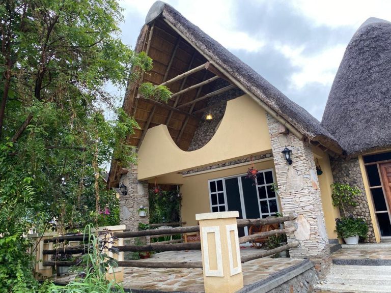Arra Fishing Lodge
