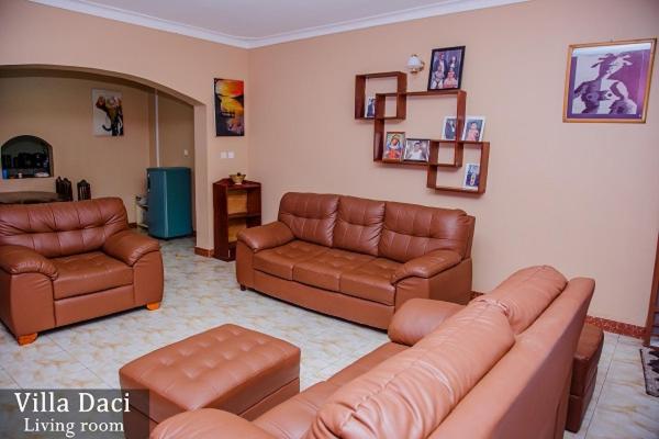Villa Daci, Gulu