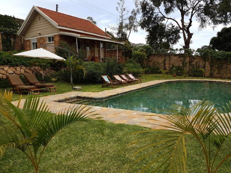 Pineapple Guest House Entebbe – Double Room with Lake View