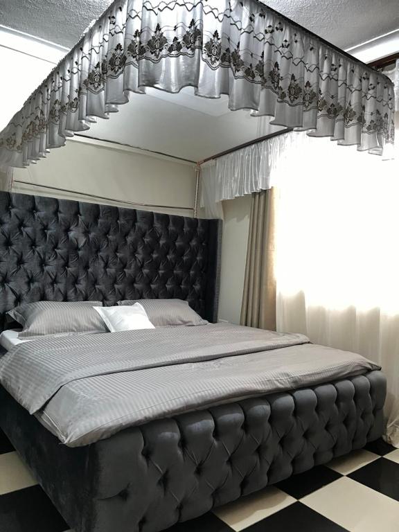 HA Luxury TwoBedroomed LakeView
