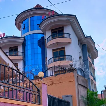 Damuda Hotel, Kampala