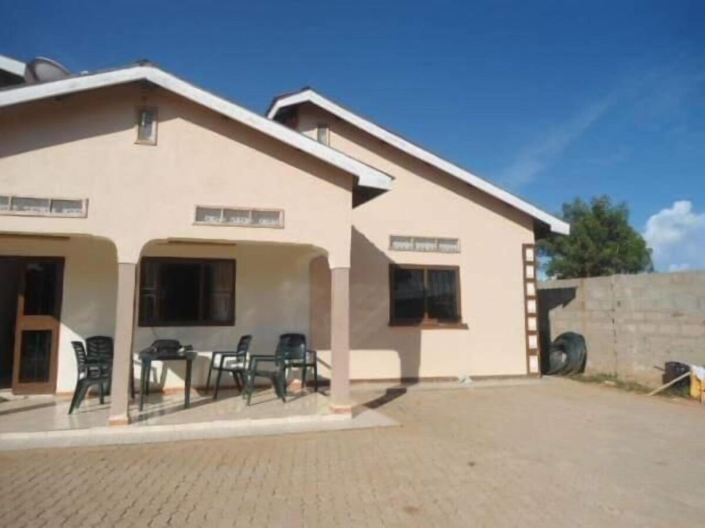 La Maison Hotel Kotido