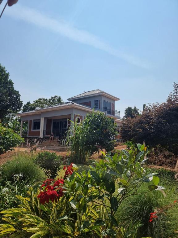 Lulongo Lake View Retreat
