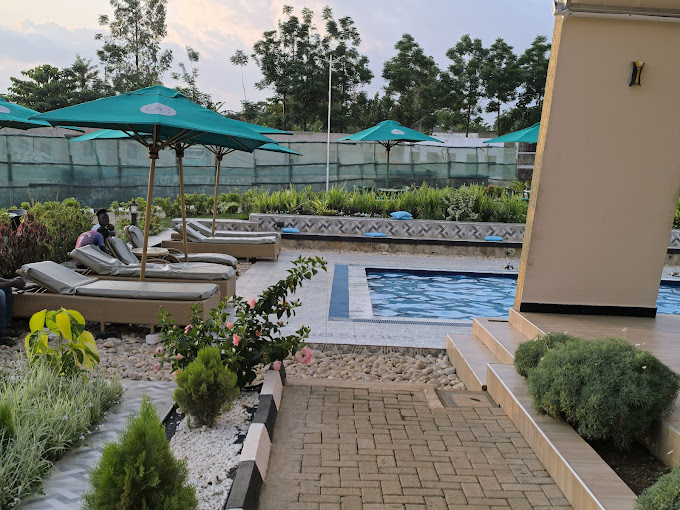Sierra Caves resort ltd, Tororo