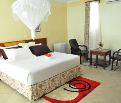Esella Country Hotel