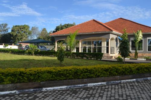 Goli Resort and Vacation Home, Nebbi