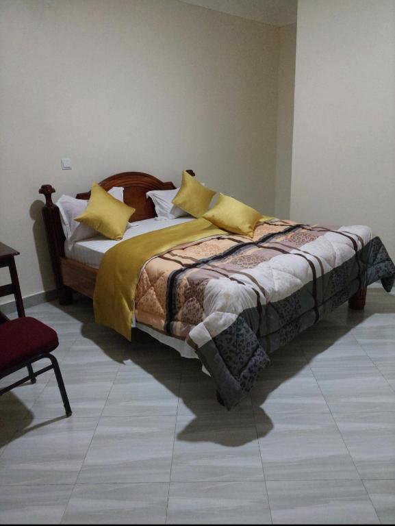 Placewood Hotel, Masaka Road