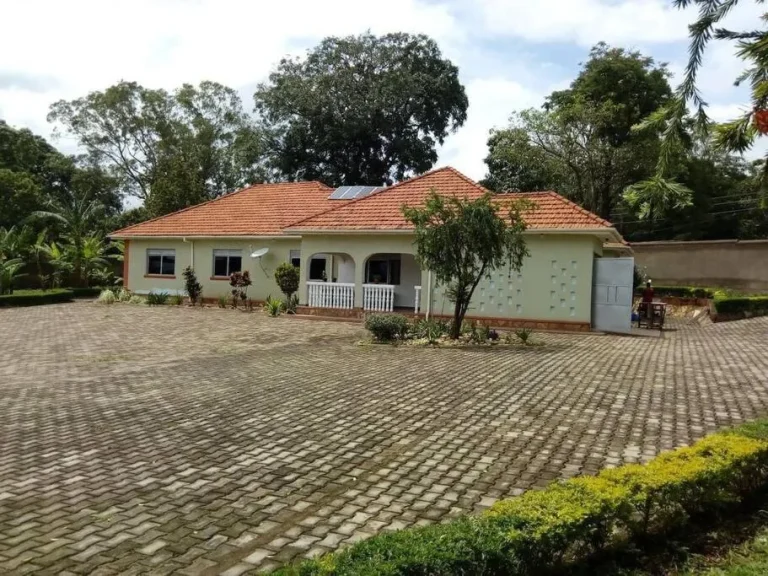 Talpa Residences, Tororo
