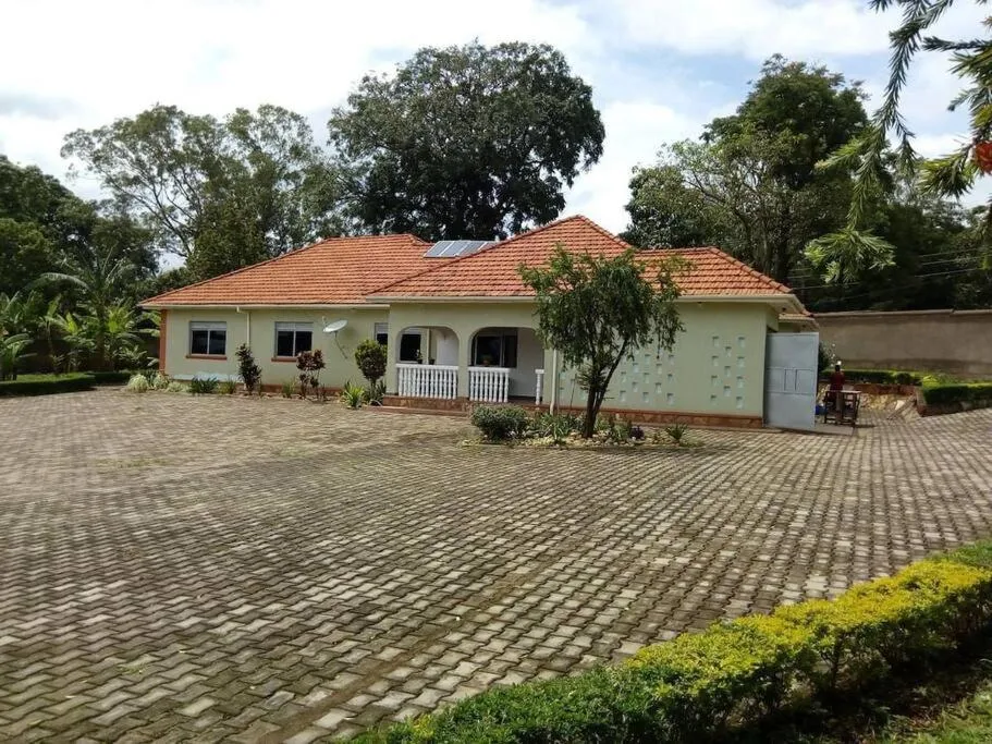 Talpa Residences, Tororo