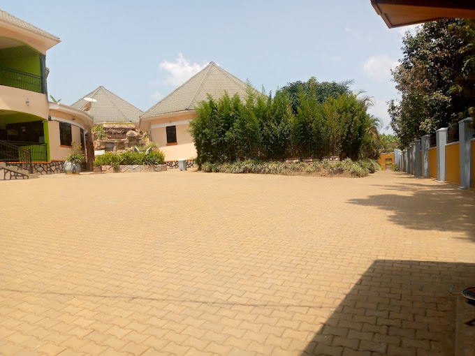 Lorycon Hotel Rukungiri