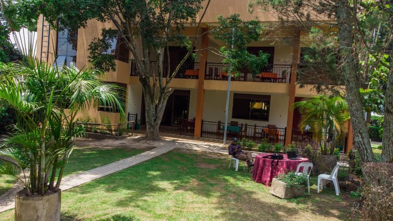 Tuzza Hotel, Bushenyi