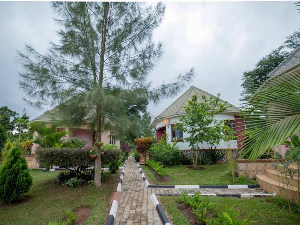 Entuiga cottages Hoima