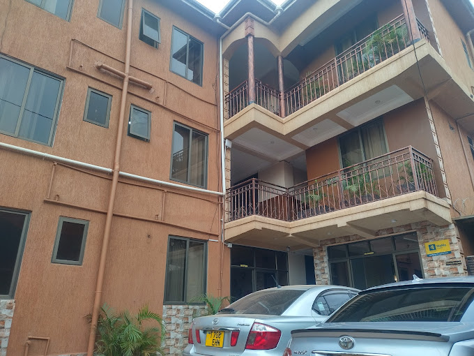 M Three Stella Hotel 2, Kampala
