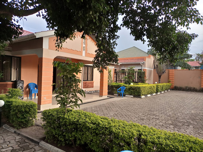 Jeshem Hotel, Arua